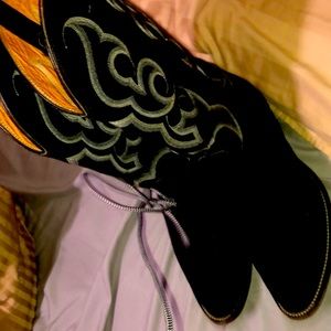 Cowboy boots men’s 10.5